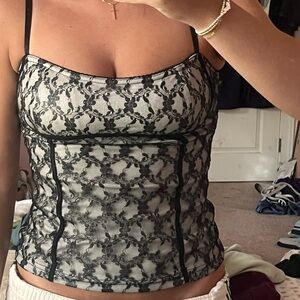 Vintage going out top